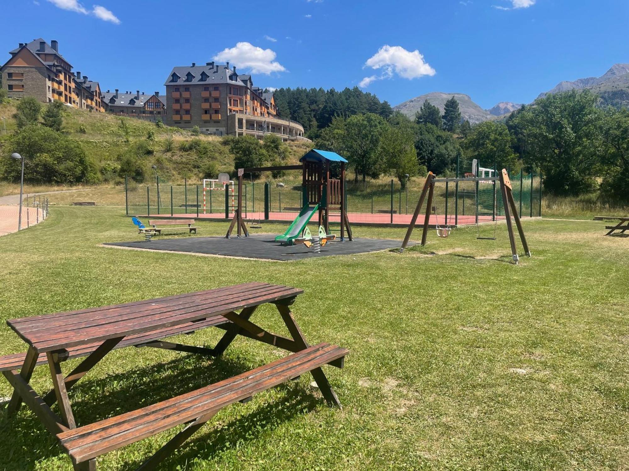 Ventanal De Saras Petfriendly Garaje Trastero Y Chimenea - Arafita Apartamentos Пантікоса Екстер'єр фото
